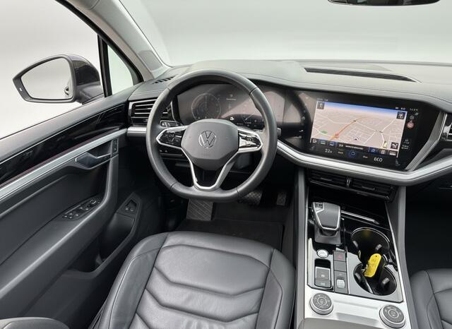 Volkswagen TOUAREG 3.0 TSi eHybrid ELEGANCE 4MOTION HEAD-UP/LUCHTVERING/PANORAMADAK