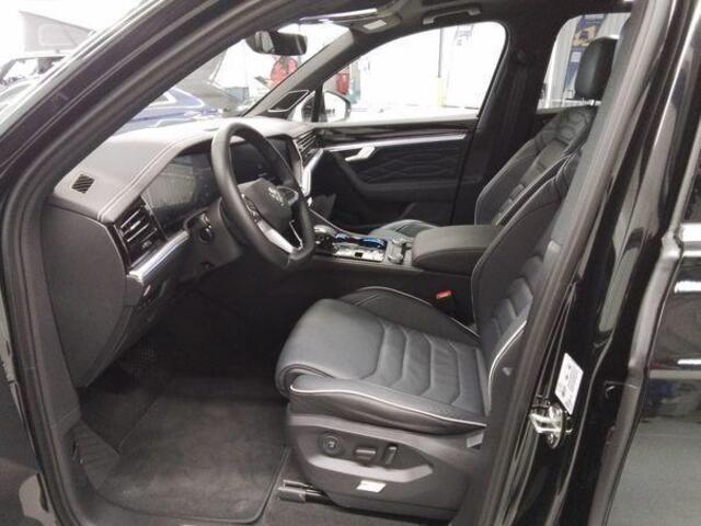 Volkswagen TOUAREG 3.0 TSi eHybrid 4MOTION Elegance