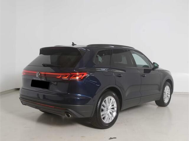 Volkswagen TOUAREG 3.0 TDI Grijs Kenteken ACC Luchtvering Comfortstoelen Trekhaak