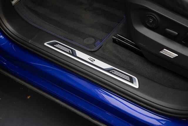 Volkswagen TOUAREG 3.0 TSi 4MOTION R | Comfort-pakket | Bestuurdersassistentiepakket |