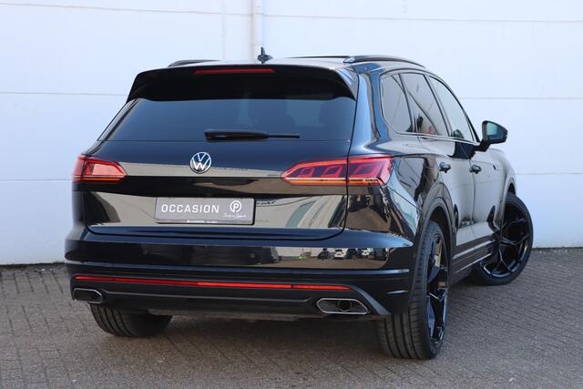 Volkswagen TOUAREG 3.0 TSI eHybrid 4Motion Elegance Black Style 380pk