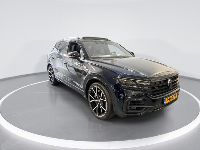 Volkswagen TOUAREG 3.0 TSI 462pk DSG 4MOTION R-Line · Camera · Luchtvering · Panoramadak · Wegklapbare Trekhaak · Keyless · Elek. Achterklep · Leder · Apple/Android Car Play ·