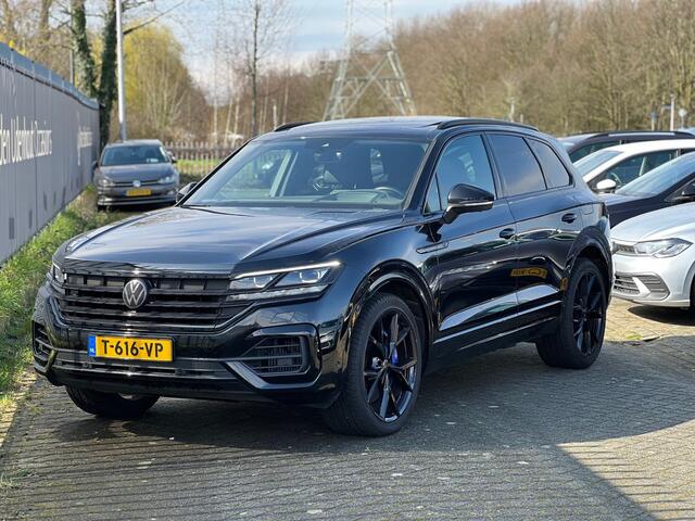 Volkswagen TOUAREG R 3.0 TSI 462pk 4MOTION Panoramadak Luchtvering Trekhaak
