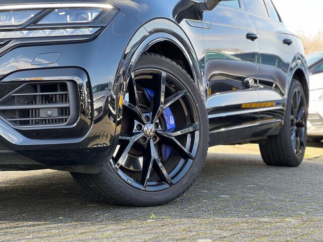 Volkswagen TOUAREG R 3.0 TSI 462pk 4MOTION Panoramadak Luchtvering Trekhaak