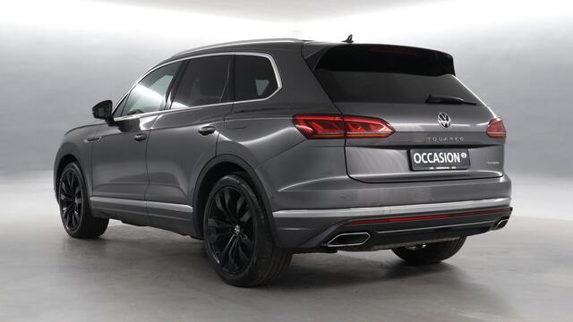 Volkswagen TOUAREG 3.0 TSI eHybrid 381pk PHEV 4MOTION Elegance / Panoramadak / Trekhaak / Stoelventilatie
