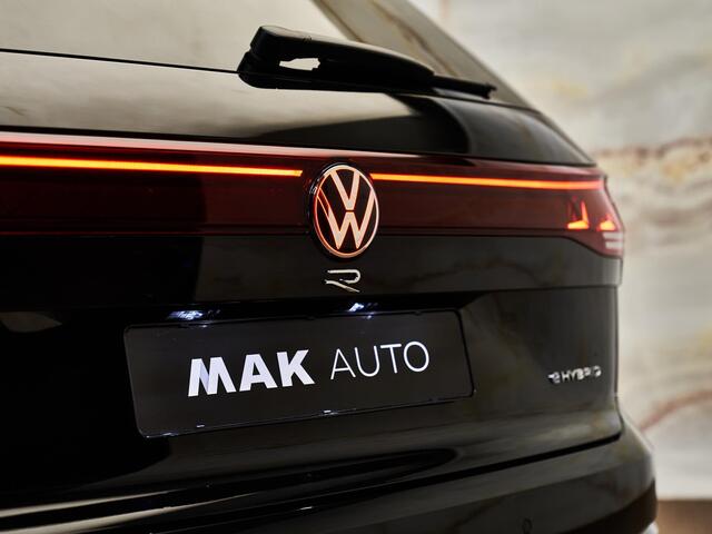 Volkswagen TOUAREG R V6 eHybrid 4Motion Final Edition, pano, tr.haak, Dynaudio, 22'', luchtv., matrix-LED, memory, HUD, keyless, ACC, privacy