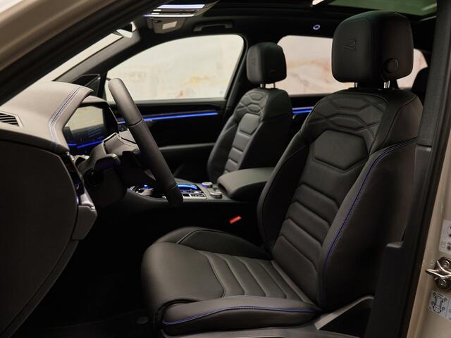 Volkswagen TOUAREG R V6 eHybrid 4Motion Final Edition, pano, tr.haak, Dynaudio, 22'', luchtv., matrix-LED, memory, HUD, keyless, ACC, privacy