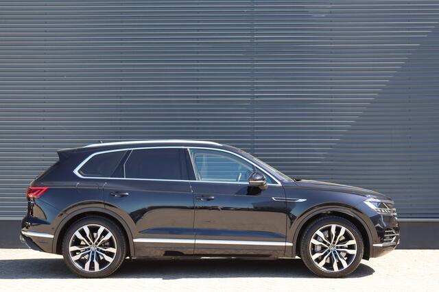 Volkswagen TOUAREG 3.0 TSi eHybrid Atmosphere Pano/Savona leder/IQ.Light/360/Massage/Dynaudio/21"Suzuka/Keyless/Luchtvering/Headup/Trekhaak wegkl.