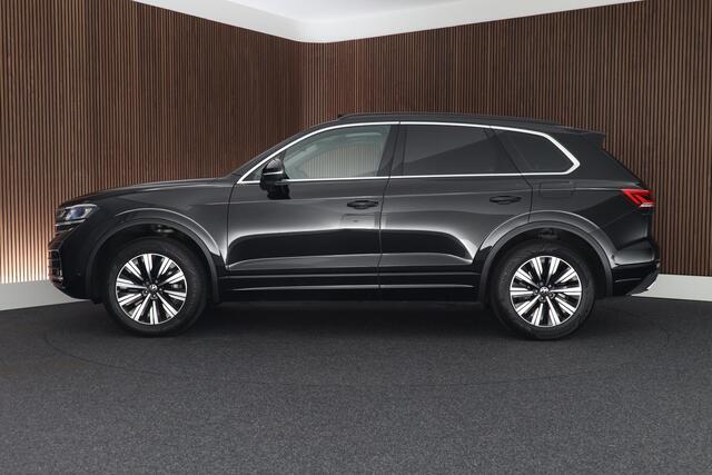 Volkswagen TOUAREG 3.0 e-Hybrid 381pk Elegance Trekhaak Camera Leder Virtual Cockpit Panoramadak Navigatie