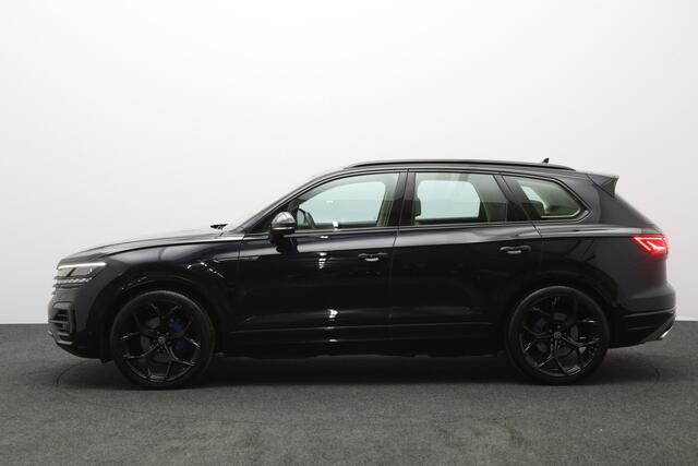 Volkswagen TOUAREG 3.0 TDI 286 PK R-Line, Luchtvering, Trekhaak, Panoramadak, Adap. Cruise Control