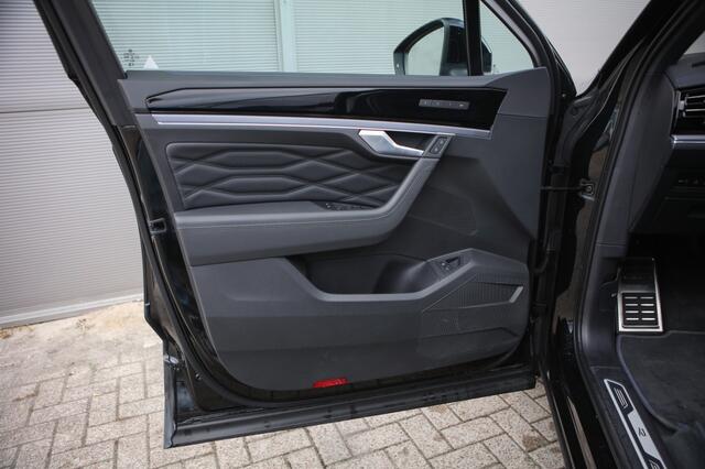 Volkswagen TOUAREG 3.0 TSi eHybr 4MR Ed