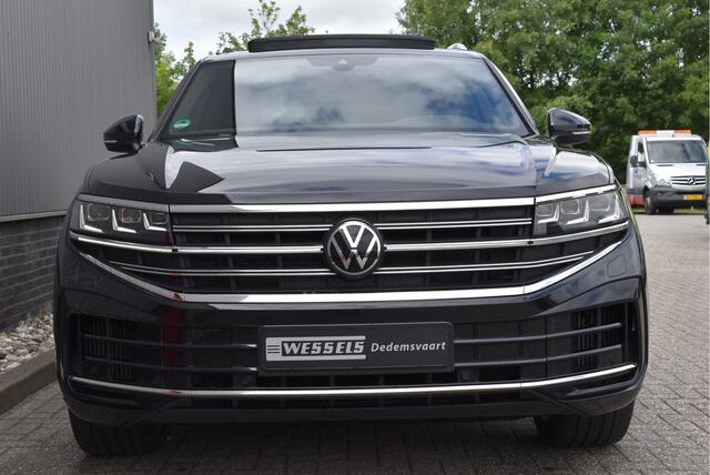 Volkswagen TOUAREG 3.0 TSi eHybrid 4MOTION FACELIFT, Panorama, Luchtvering, IQ Light, Adaptive, Memory, Stoelkoeling/verwarming
