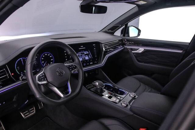 Volkswagen TOUAREG R 3.0 TSI eHybrid 462pk Tiptronic Trekhaak, DYN audio, Lederen bekleding, Luchtvering, Adaptive cruise control, 360 camera, Elektrische achterklep