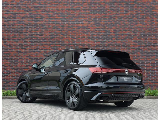 Volkswagen TOUAREG 3.0 TSi eHybrid 4MOTION R | Pano - DYNAUDIO
