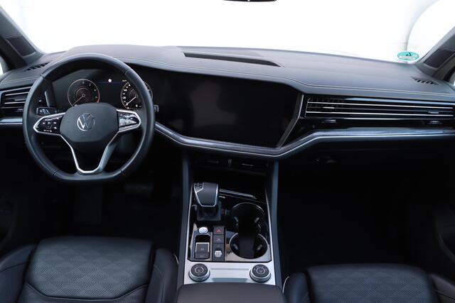 Volkswagen TOUAREG 3.0 TSI eHybrid 4Motion Elegance 380pk
