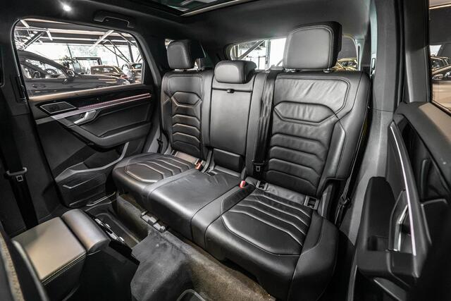 Volkswagen TOUAREG 3.0 TSi 4MOTION R Pano | Trekhaak