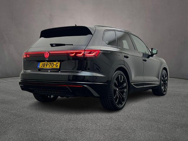 Volkswagen TOUAREG R 3.0 TSI eHybrid 462pk Tiptronic Trekhaak, Luchtvering, Head up display, DYN audio, Lederen bekleding, Panoramadak, Adaptive cruise control