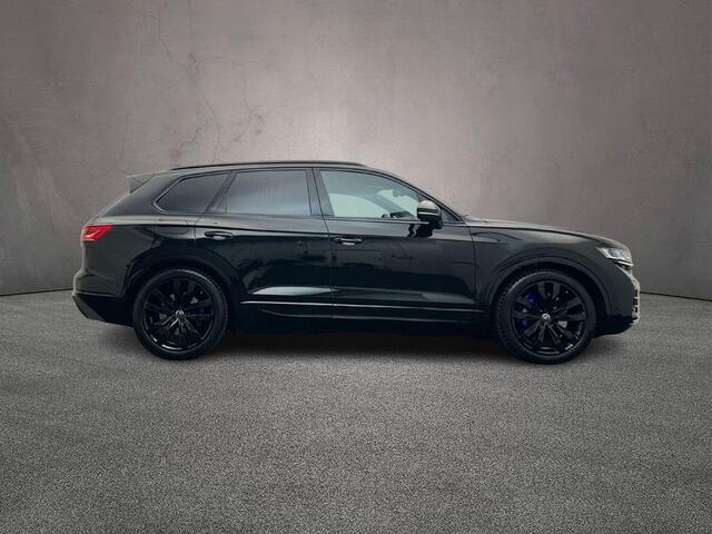 Volkswagen TOUAREG R 3.0 TSI eHybrid 462pk Tiptronic Trekhaak, Luchtvering, Head up display, DYN audio, Lederen bekleding, Panoramadak, Adaptive cruise control