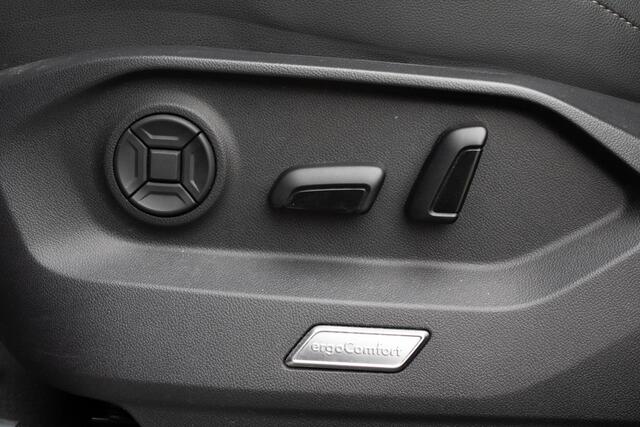 Volkswagen TOUAREG 3.0 TSi 4MOTION R Trekhaak Luchtvering Camera Nightvision