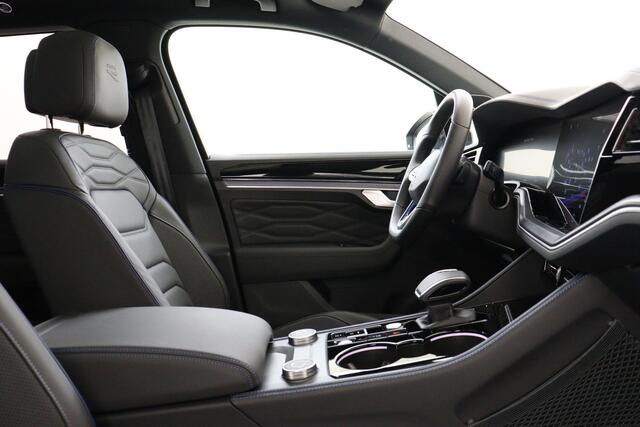 Volkswagen TOUAREG 3.0 TSI EHYBRID 4MOTION R PANO-DAK|HEAD UP|DYN AUDIO|PUGLIA LEDER|MASSAGE|22"LM ESTORIL|LUCHTVERING|360 CAMERA|
