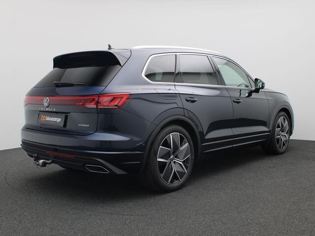 Volkswagen TOUAREG 3.0 TSi eHybrid 4MOTION Elegance 381PK DSG Panorama dak, Trekhaak, Luchtvering, Nachtzicht, Memorystoel, IQ Light, 21" Lmv, 360 Camera, Stoelverwarming v+a, Leder