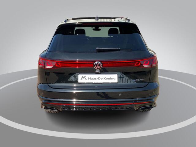 Volkswagen TOUAREG 3.0TSieHybrid 340kW/462PK 4MOTION R Edition · Panoramadak · Leder · DYNAUDIO · 360°Camera · Luchtvering · Garantie t/m 22-07-2030 of 100000km.