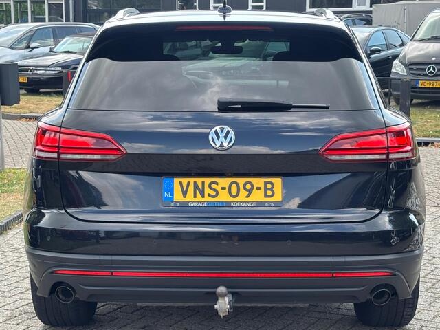 Volkswagen TOUAREG 3.0 TDI Grijs Kenteken Bedrijfsauto 2019 Trekhaak 3500KG X5 Q7
