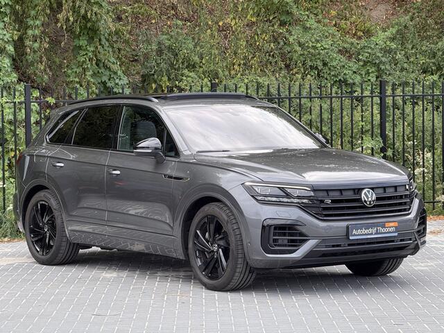 Volkswagen TOUAREG 3.0 TSi 4MOTION R | Trekhaak | luchtvering | Pano | Keyless