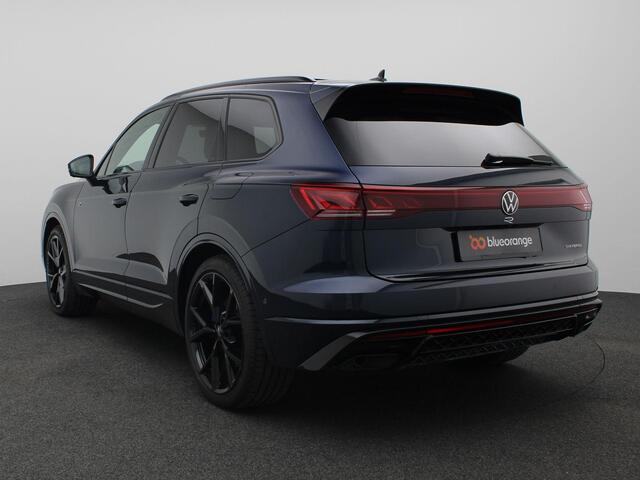 Volkswagen TOUAREG 3.0 TSi eHybrid 4MOTION R Edition 462PK Aut. Final Edition, Panoramadak, Trekhaak, Luchtvering, Keyless, Matrix LED-Verlichting, Alarm, 22" LM Velgen, Memorystoelen, Softclose