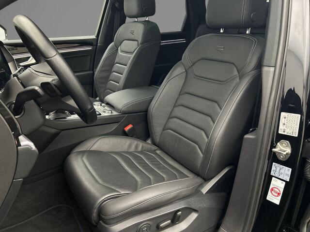 Volkswagen TOUAREG R 3.0 TSI eHybrid 462pk Tiptronic Trekhaak, Head up display, Luchtvering, Panoramadak, Lederen bekleding, Elektrische achterklep, Adaptive cruise control