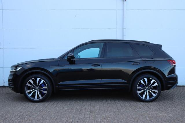 Volkswagen TOUAREG 3.0 TSI eHybrid 4Motion Elegance Black Style 380pk Tiptronic