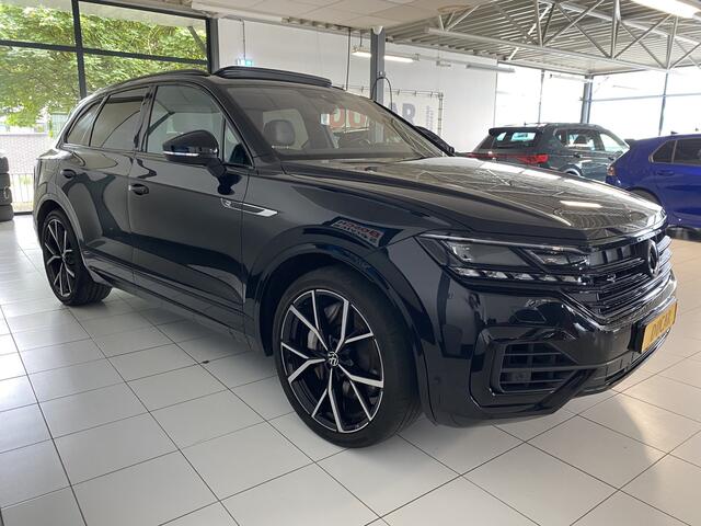 Volkswagen TOUAREG 3.0 TSi 4MOTION R 462 PK / Panoramadak / Trekhaak/ luchtvering