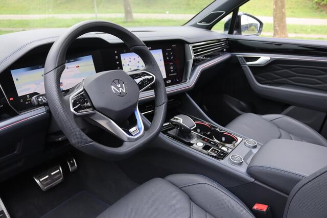 Volkswagen TOUAREG 3.0 TSi eHybrid 4MOTION R Edition Pano/IQ.Light HD/Puglia Leder/Dynaudio/360/Head-up/Luchtvering/Massage/R-Line/22"