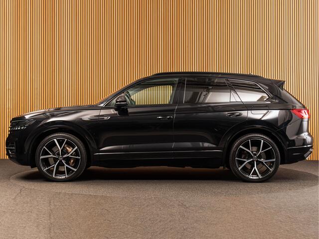 Volkswagen TOUAREG 3.0 TSi eHybrid R-Line PANO | DYNAUDIO | 22" | LUCHTVERING | NIGHT VISION