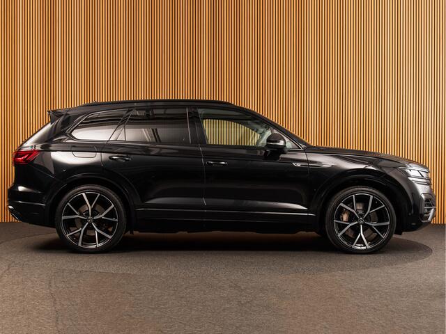 Volkswagen TOUAREG 3.0 TSi eHybrid R-Line PANO | DYNAUDIO | 22" | LUCHTVERING | NIGHT VISION