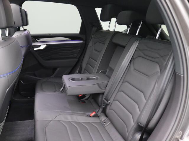 Volkswagen TOUAREG 3.0 TSi eHybrid 4MOTION R 462PK Aut. SOH 89,68%, Panoramadak, Trekhaak, Memorystoelen, Servosluiting, Nachtzichtcamera, 21" LM Velgen, Luchtvering