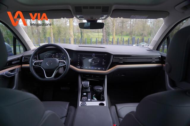 Volkswagen TOUAREG 3.0 TSi V6 | Black Edition | 4MOTION R-line velgen | Pano | Leder | Virtual | ACC | Full Options | Beurt gehad.