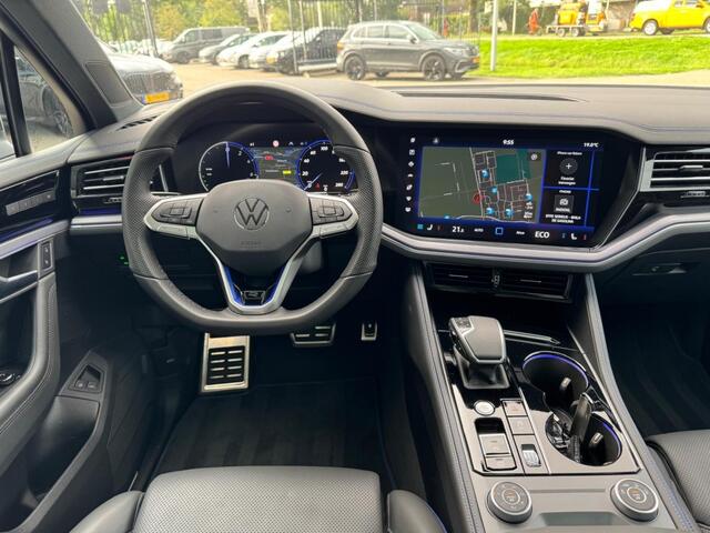 Volkswagen TOUAREG Touareg R 3.0 TSI 462pk 4motion e-Hybrid Facelift Pano Hud Massage