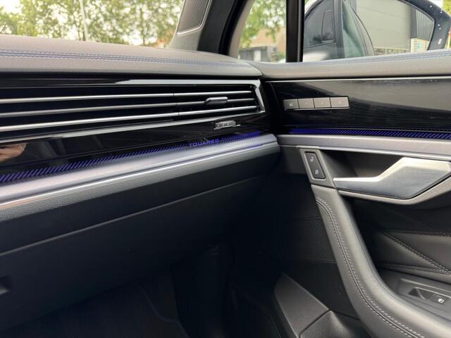 Volkswagen TOUAREG Touareg R 3.0 TSI 462pk 4motion e-Hybrid Facelift Pano Hud Massage
