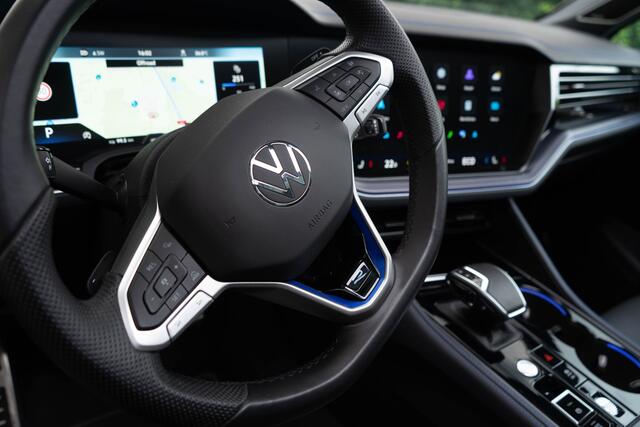 Volkswagen TOUAREG 3.0 TSi eHybrid 4MOTION R/ 5 jaar Fabrieksgarantie/ Puglia/ DynAudio/ Headup/ 360 Cam/ 340kW
