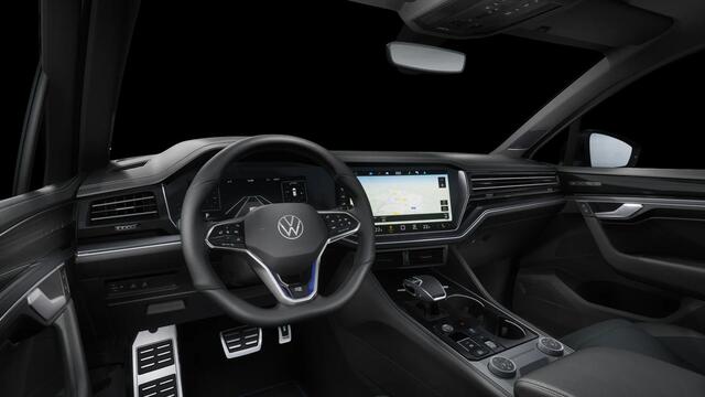 Volkswagen TOUAREG 3.0 TSi eHybrid 4MOTION R 462PK Aut. Panoramadak, Trekhaak, 360gr. Camera, 21" LM Velgen, Keyless, Elektr. Achterklep, Navi, Memorystoel