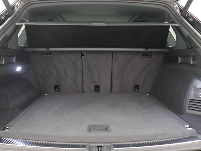 Volkswagen TOUAREG 3.0 TSi eHybrid 4MOTION R Edition 462PK Aut. SOH 98%, Panoramadak, Memorystoel, Keyless, Elektr. Achterklep, Head-Up Display, 21" LM Velgen, 360gr. Camera