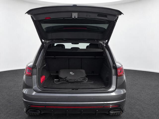 Volkswagen TOUAREG 3.0 TSi eHybrid 4MOTION R | BTW AUTO |Panorama | Elec. trekhaak | Massage | 360Gr camera | Full options | Geheel rijklaar met garantie