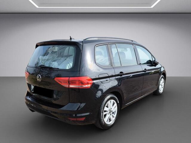 Volkswagen TOURAN 2.0 TDI 150 PK DSG 5p ACC LED Navi Stoelverwarming 5 zitter