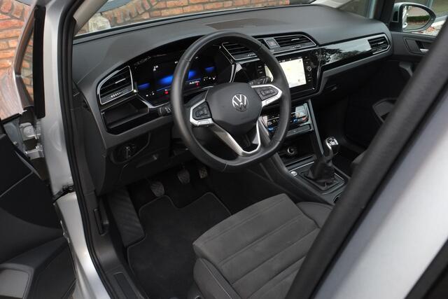 Volkswagen TOURAN 2.0 TDI Comfortline Panoramadak, Trekhaak