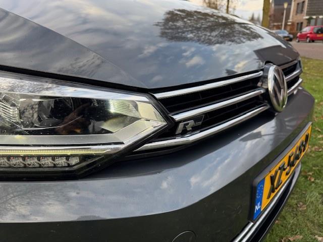 Volkswagen TOURAN 1.5TSI HIGHLINE BUSINESS R /DSG/XEN/ALCAN/18INCH