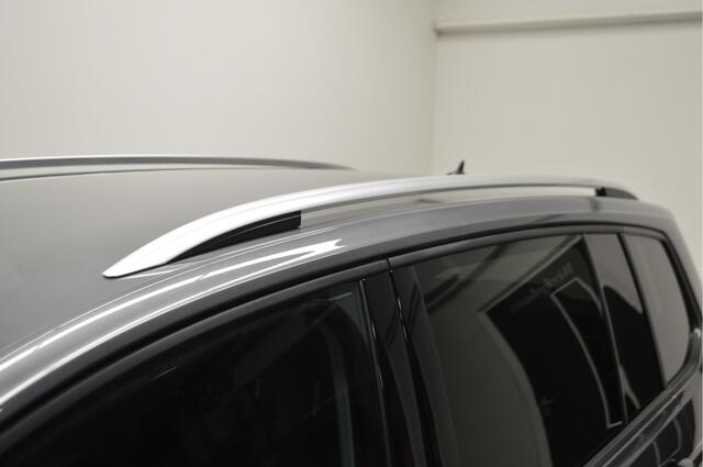 Volkswagen TOURAN 1.6 TDI SCR Comfortline Business , A UITRIJ CAM , CLIMATR , CR CONTR , NAVI , PDC V+A ,