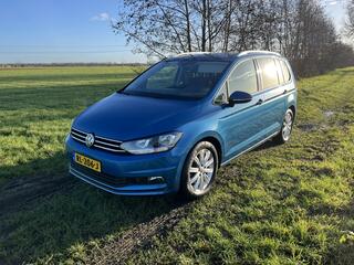 volkswagen-touran-1.2-tsi-comf-bns-