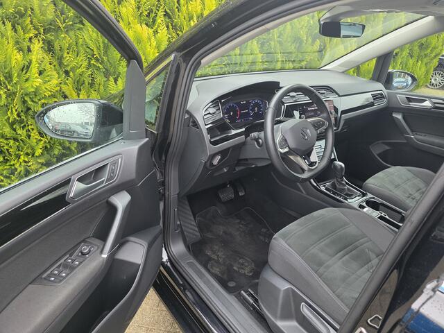 Volkswagen TOURAN 1.5 TSI Comfortline 7p