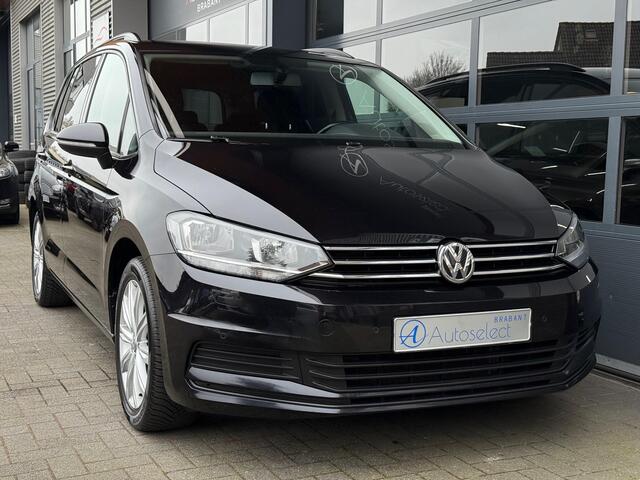 Volkswagen TOURAN 1.2 TSI Highline 7p Clima PDC LMV